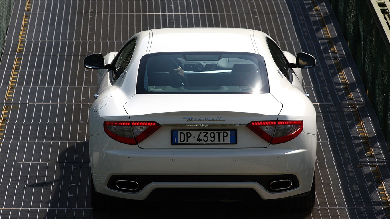 Maserati GranTurismo S - 2008 HD fond d'écran #23 - 1366x768