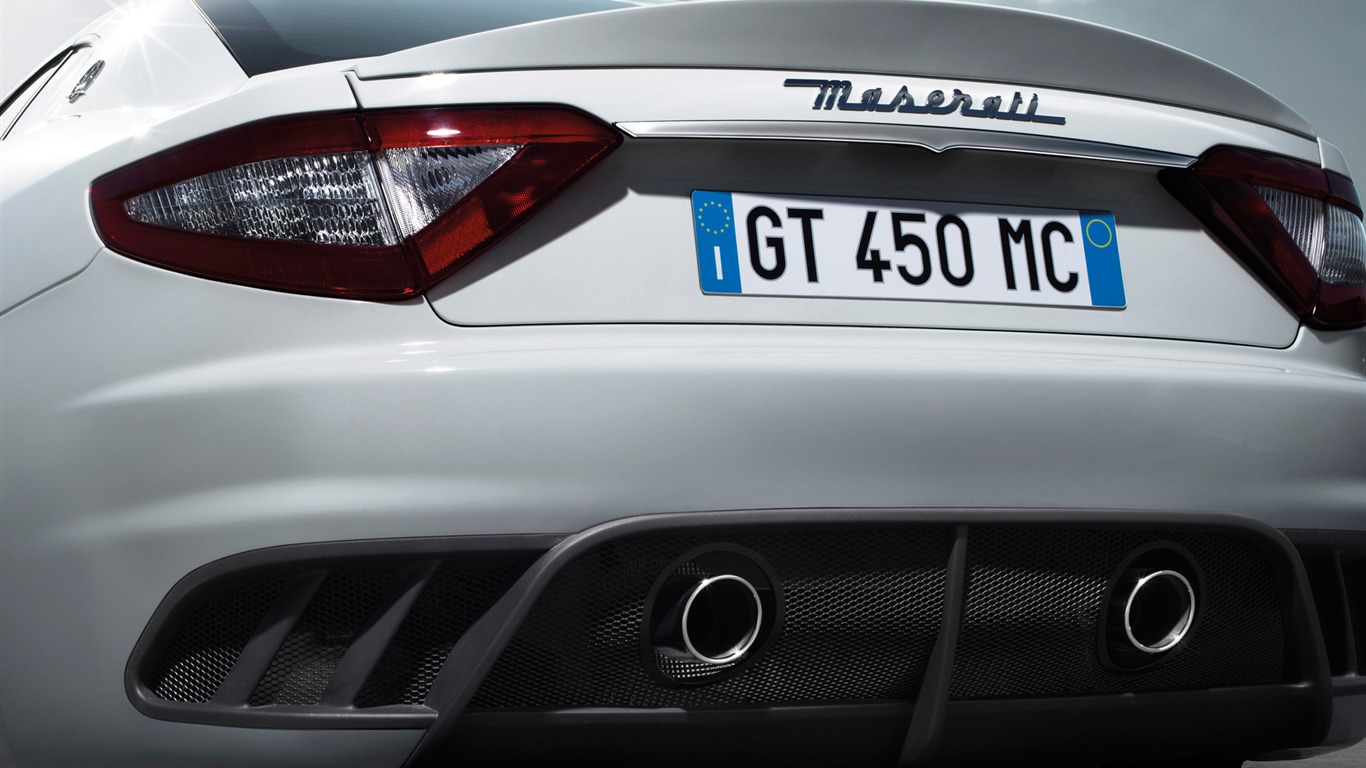 Maserati GranTurismo MC Stradale - 2010 玛莎拉蒂13 - 1366x768