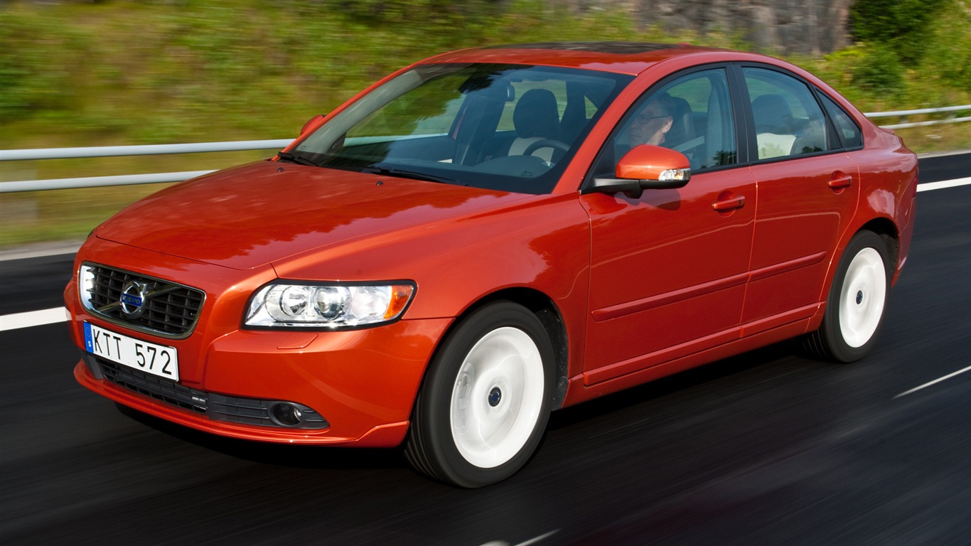 Volvo S40 - 2011 沃尔沃2 - 1366x768