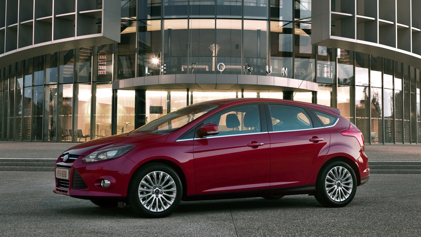 Ford Focus Hatchback 5-door - 2011 福特 #9 - 1366x768