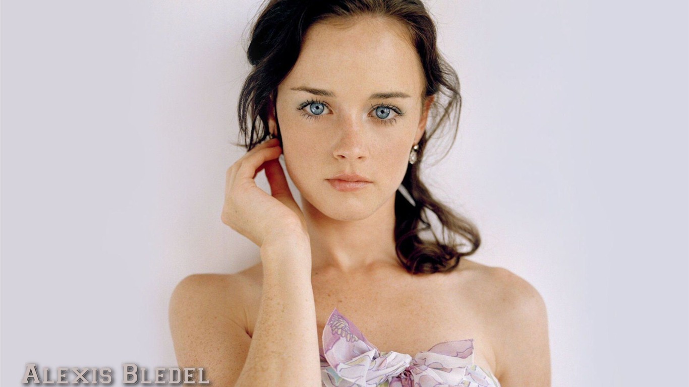 Alexis Bledel 阿丽克西斯·布莱德尔 美女壁纸6 - 1366x768