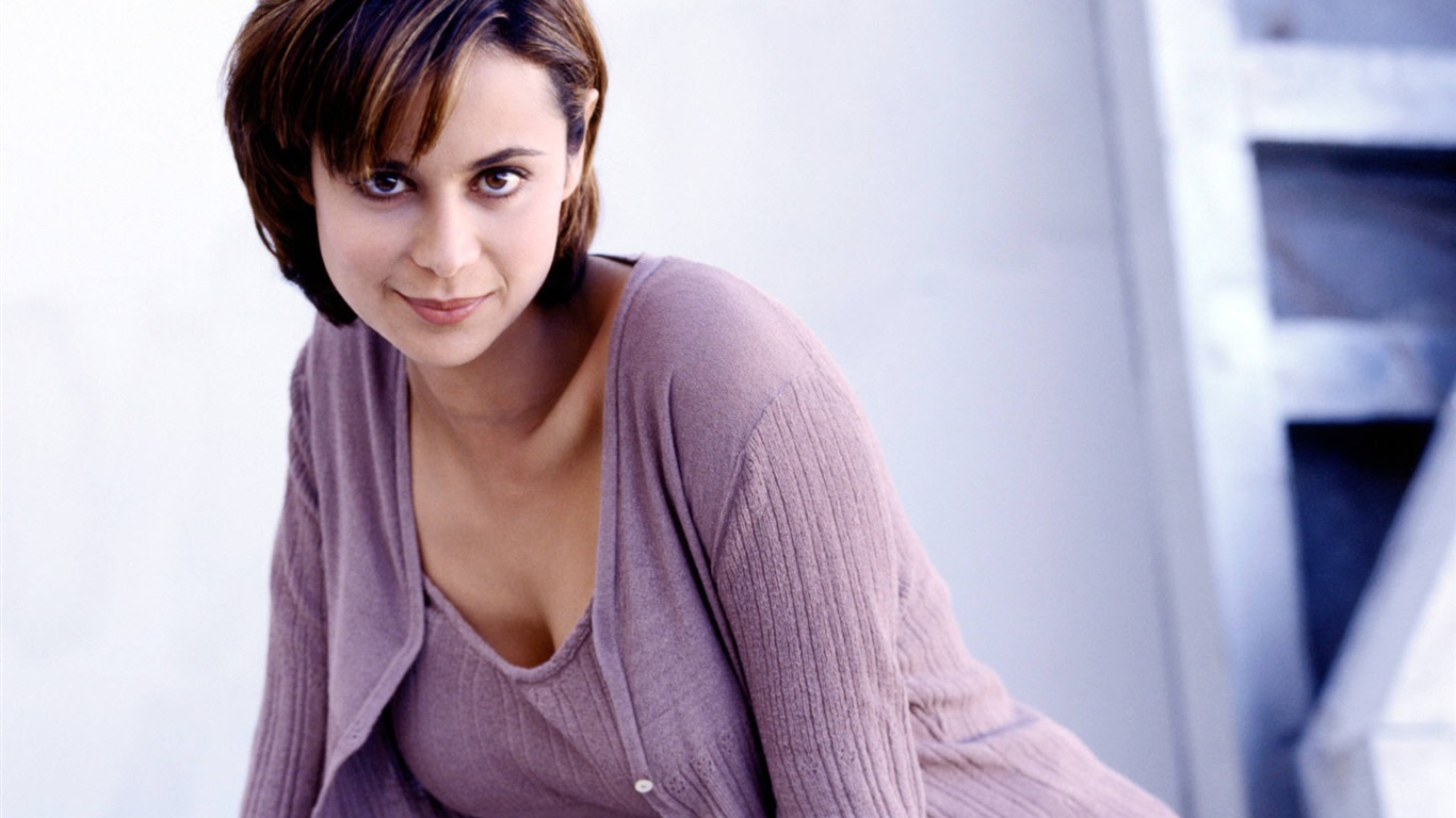 Catherine Bell krásnou tapetu #10 - 1366x768