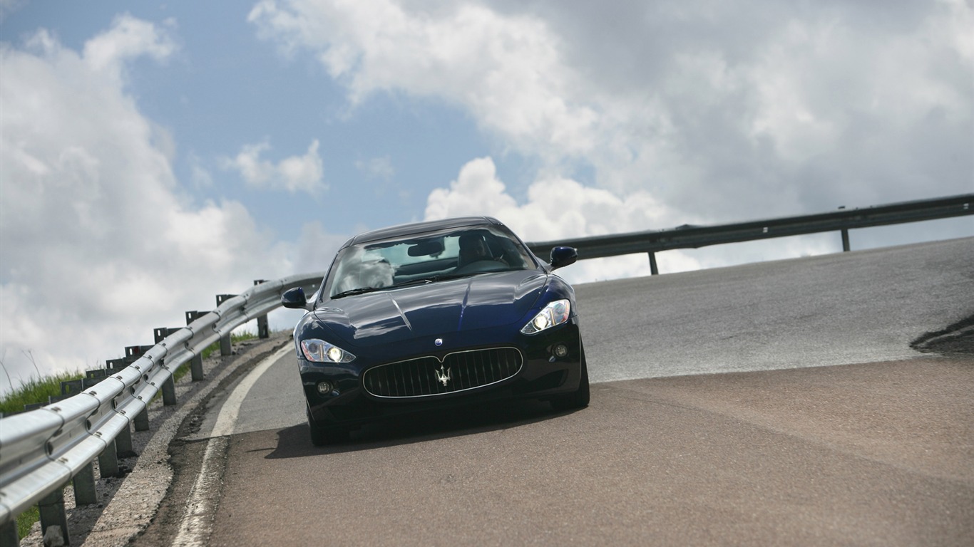 Maserati GranTurismo - 2007 HD tapetu #35 - 1366x768