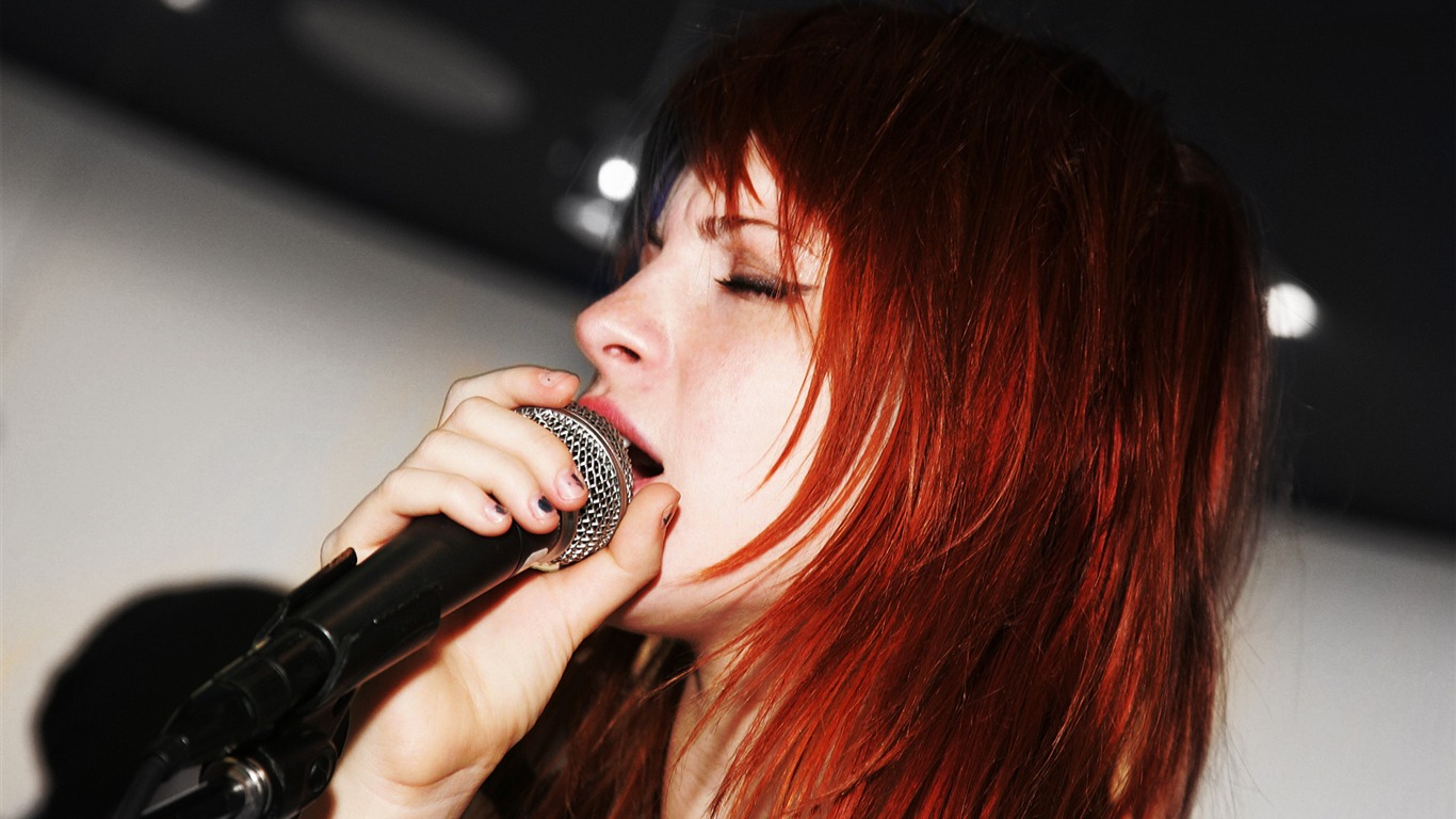 Hayley Williams 海莉·威廉姆斯 美女壁纸15 - 1366x768