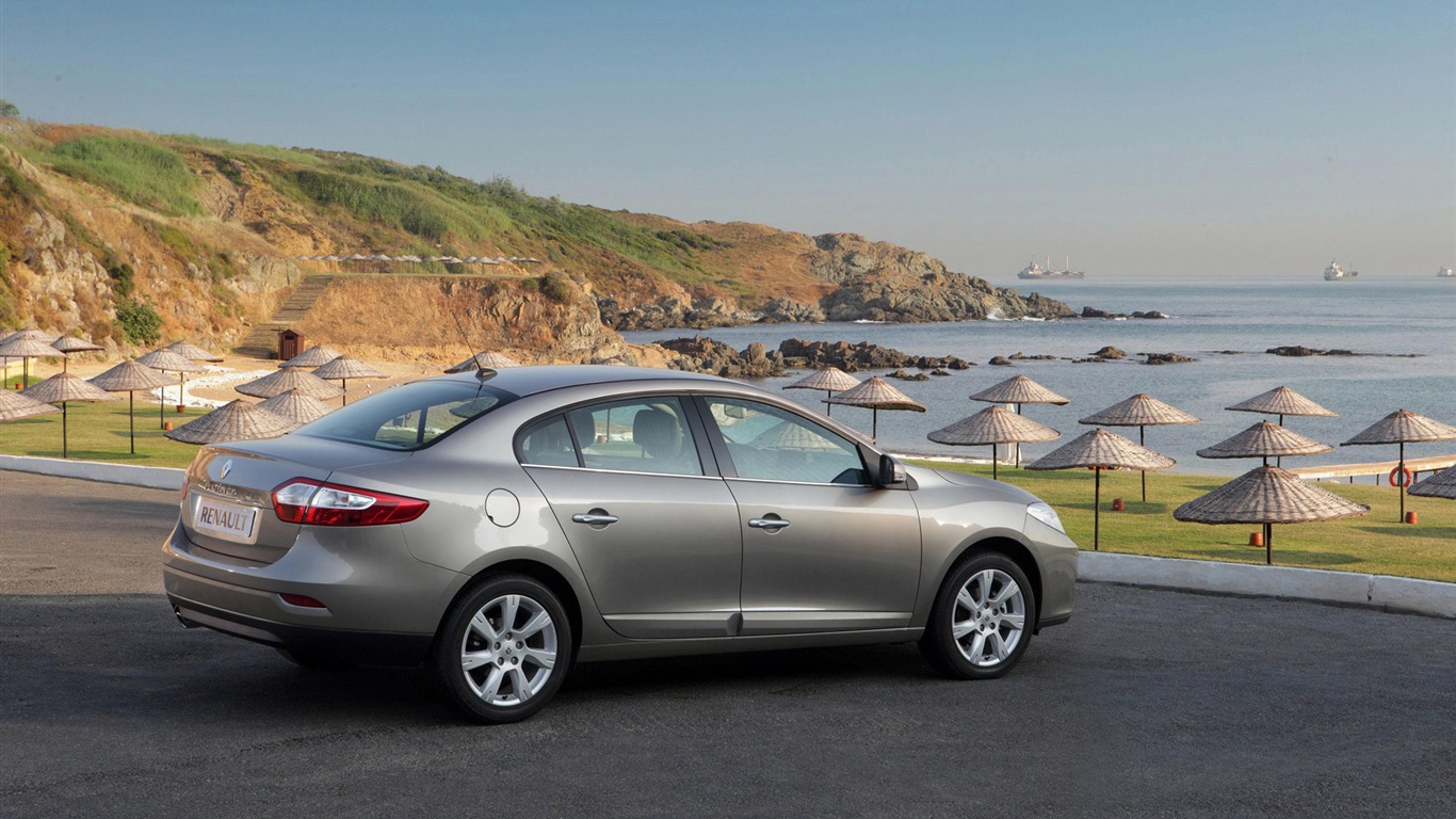 Renault Fluence - 2009 雷诺15 - 1366x768