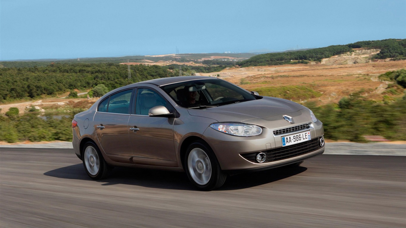 Renault Fluence - 2009 HD Tapety na plochu #20 - 1366x768
