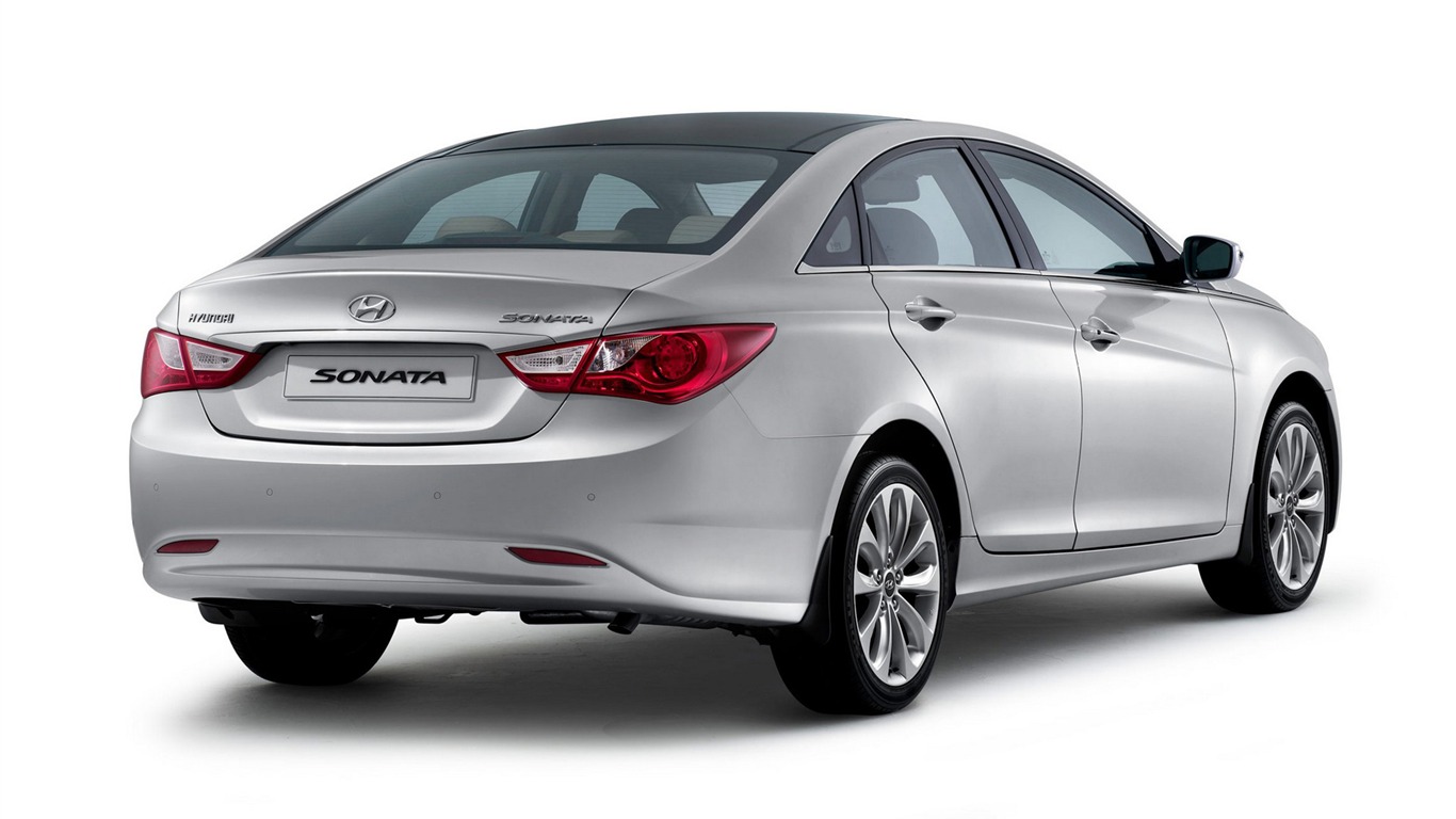 Hyundai Sonata - 2009 现代20 - 1366x768