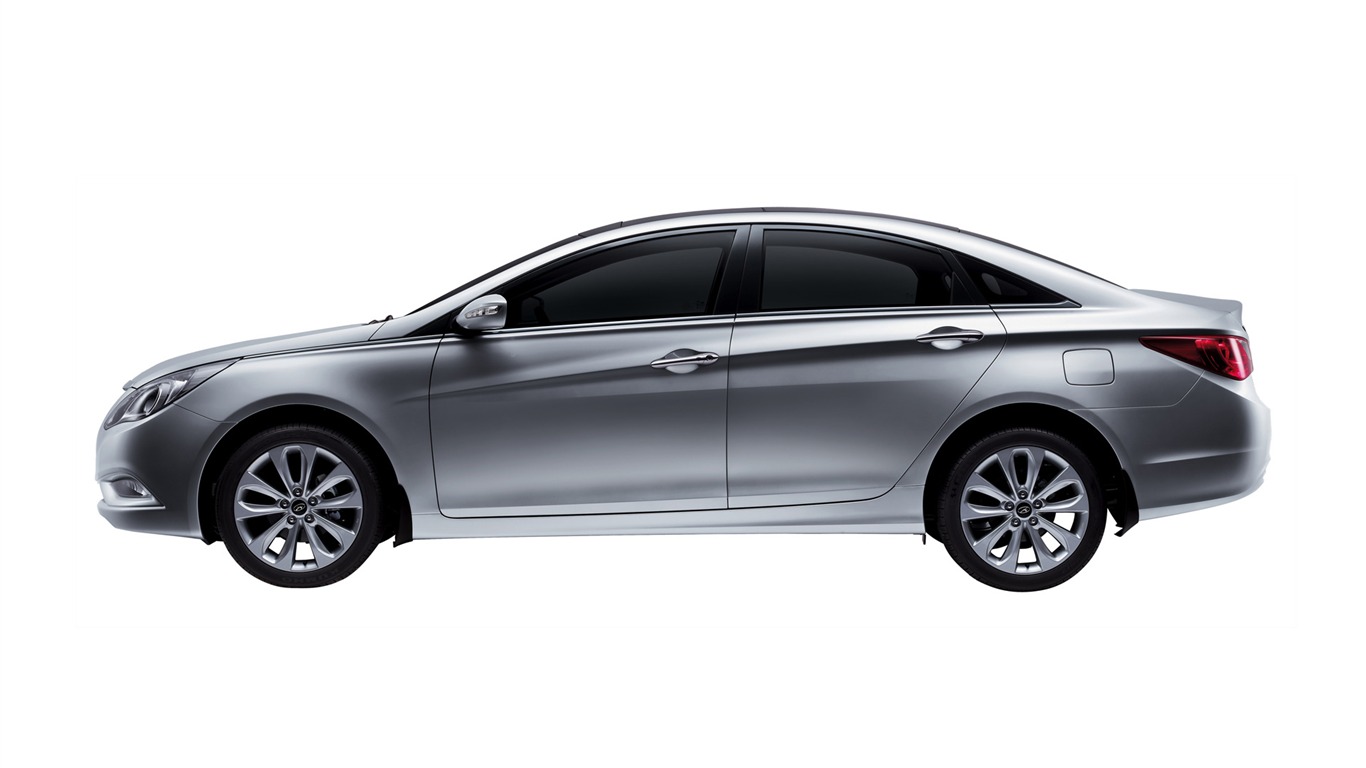 Hyundai Sonata - 2009 现代21 - 1366x768