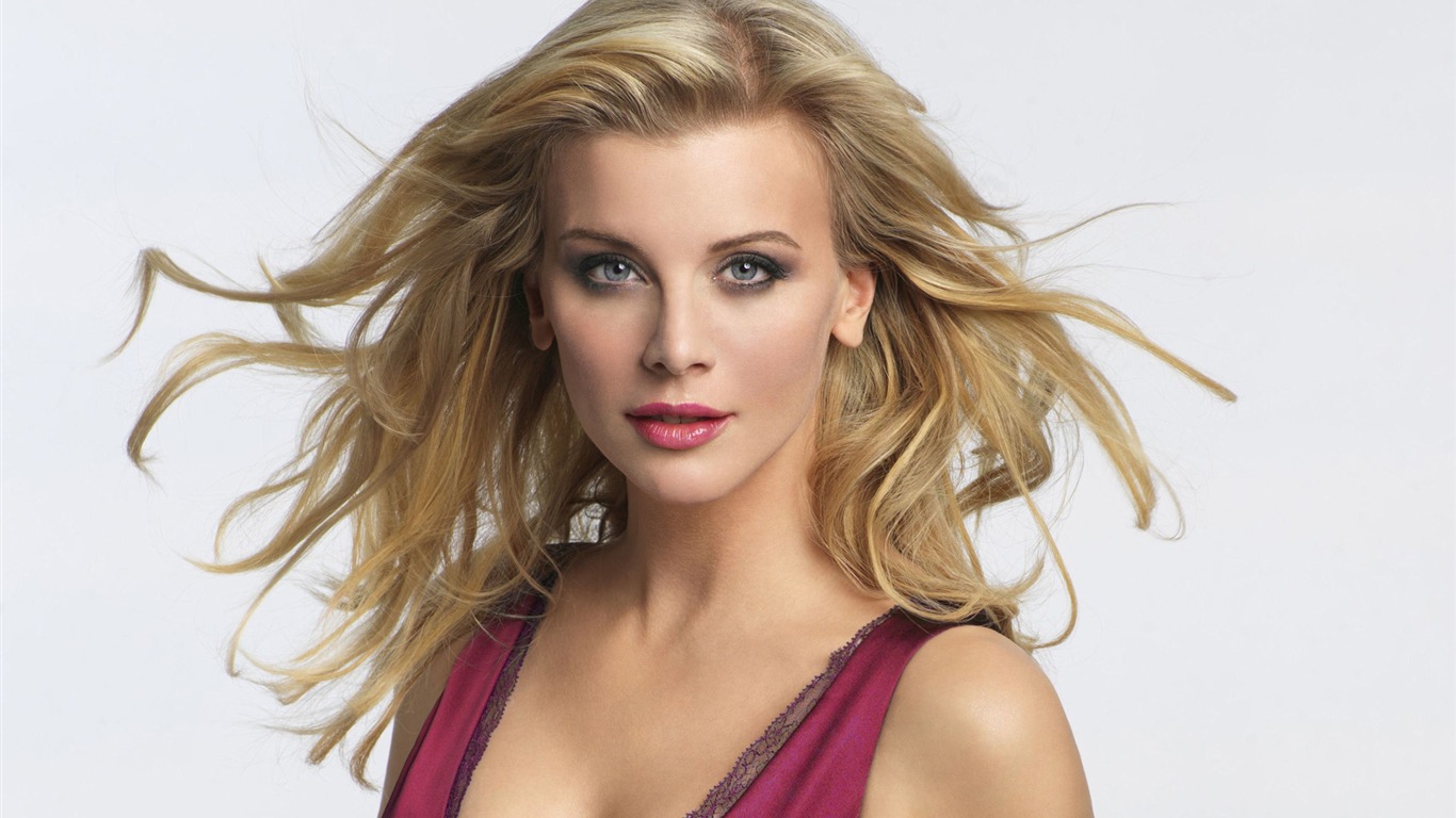 Eva Habermann wallpaper belle #2 - 1366x768