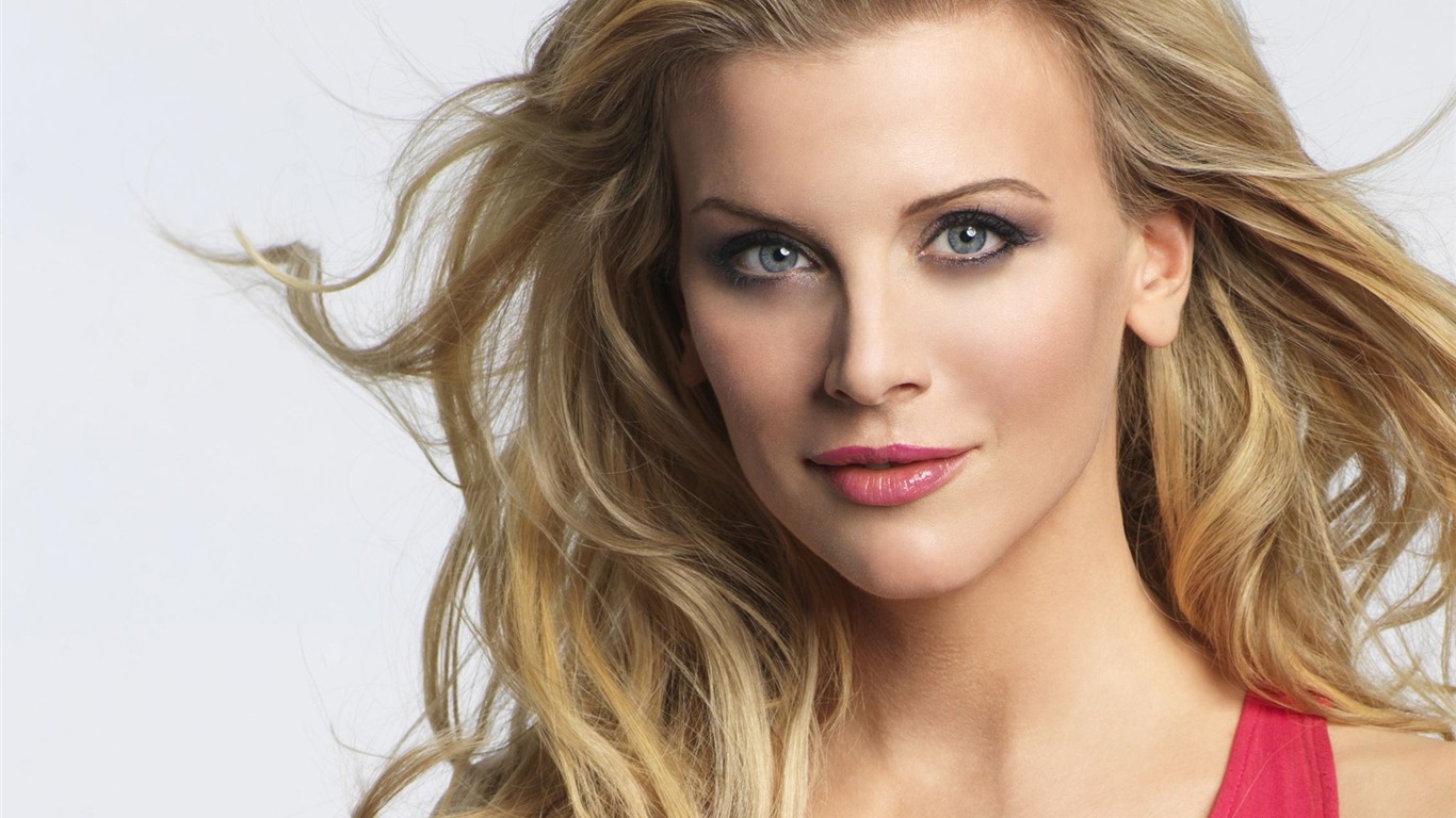 Eva Habermann wallpaper belle #14 - 1366x768