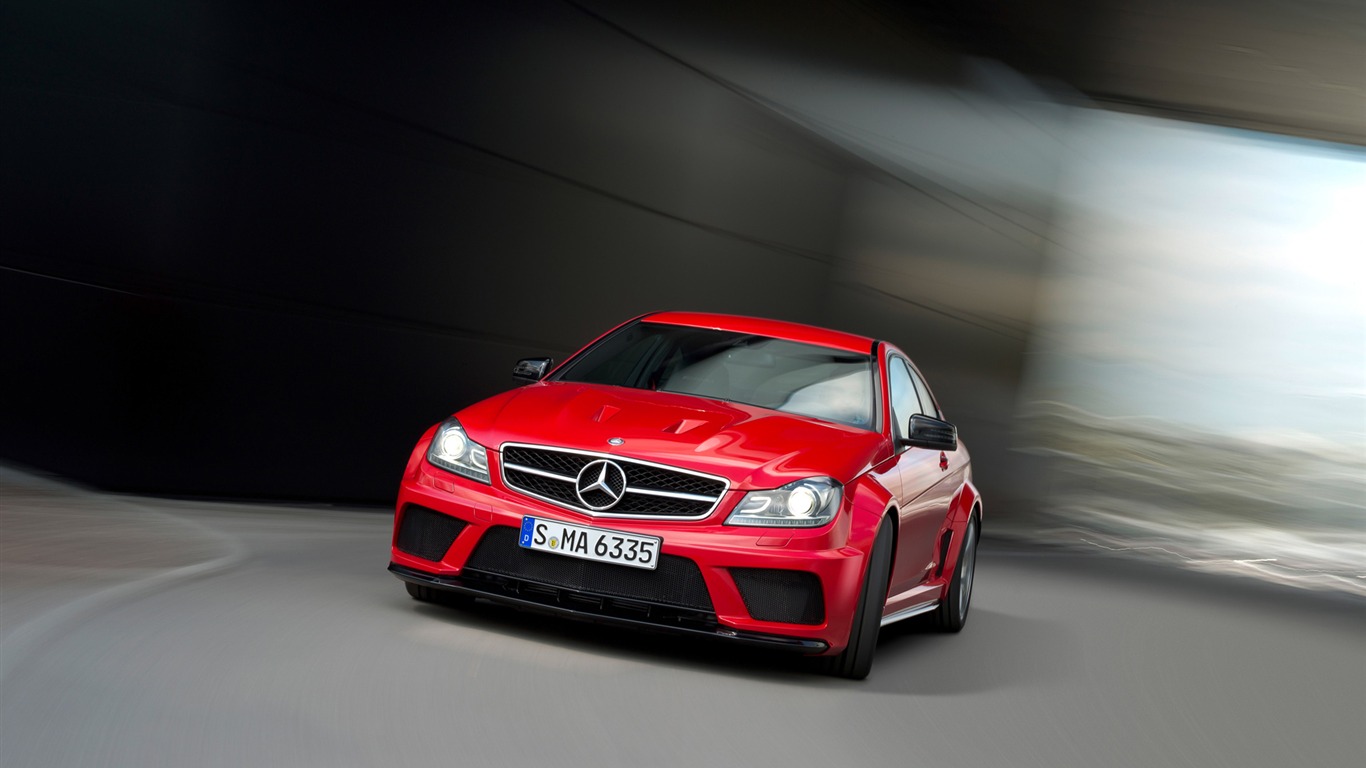 Mercedes-Benz C63 AMG Coupe Black Series - 2011 奔馳 #5 - 1366x768