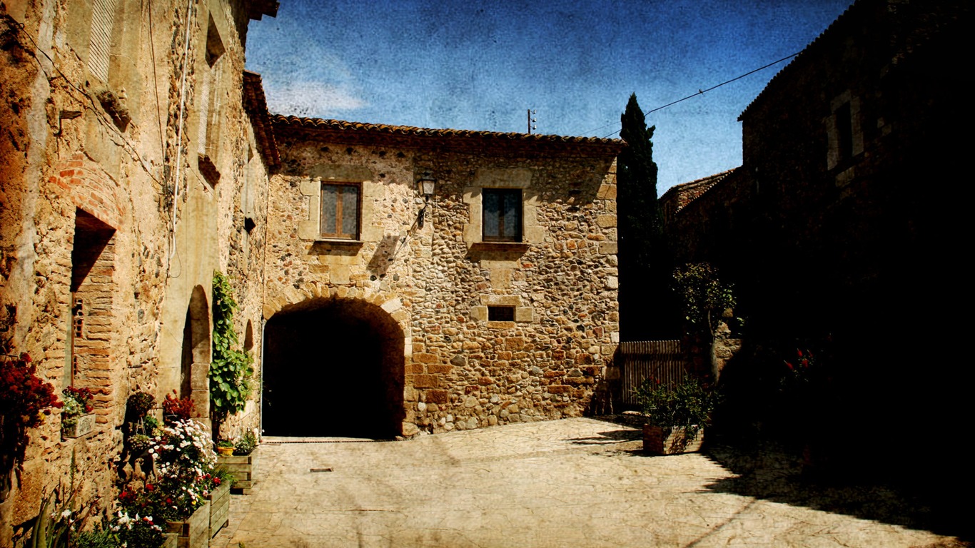 Španělsko Girona HDR-styl tapety #13 - 1366x768