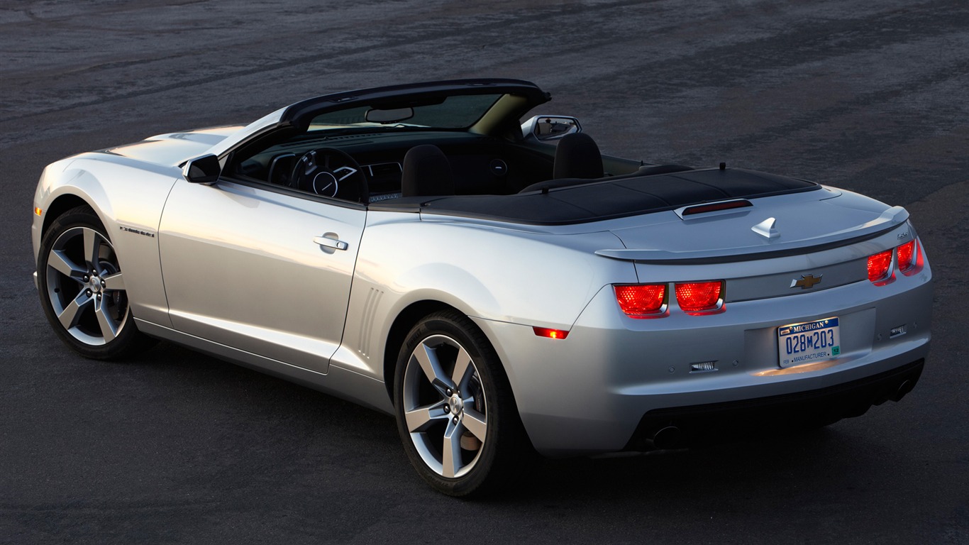 Chevrolet Camaro Convertible - 2010 HD wallpapers #12 - 1366x768