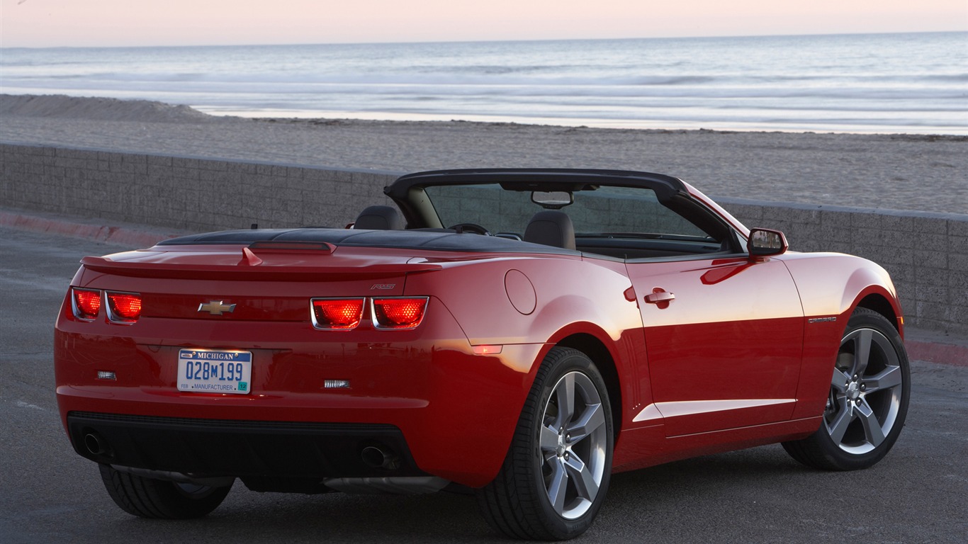 Chevrolet Camaro Convertible - 2010 HD wallpapers #17 - 1366x768