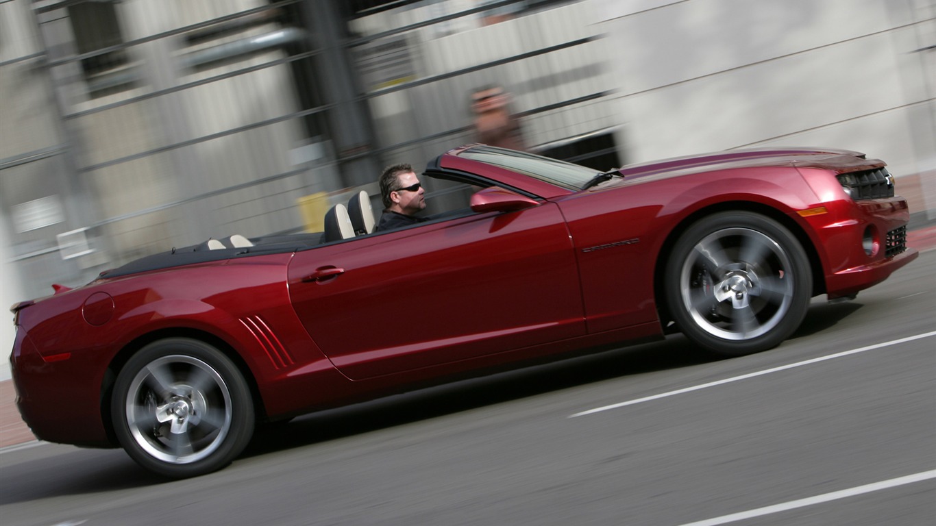 Chevrolet Camaro Convertible - 2010 雪佛兰22 - 1366x768