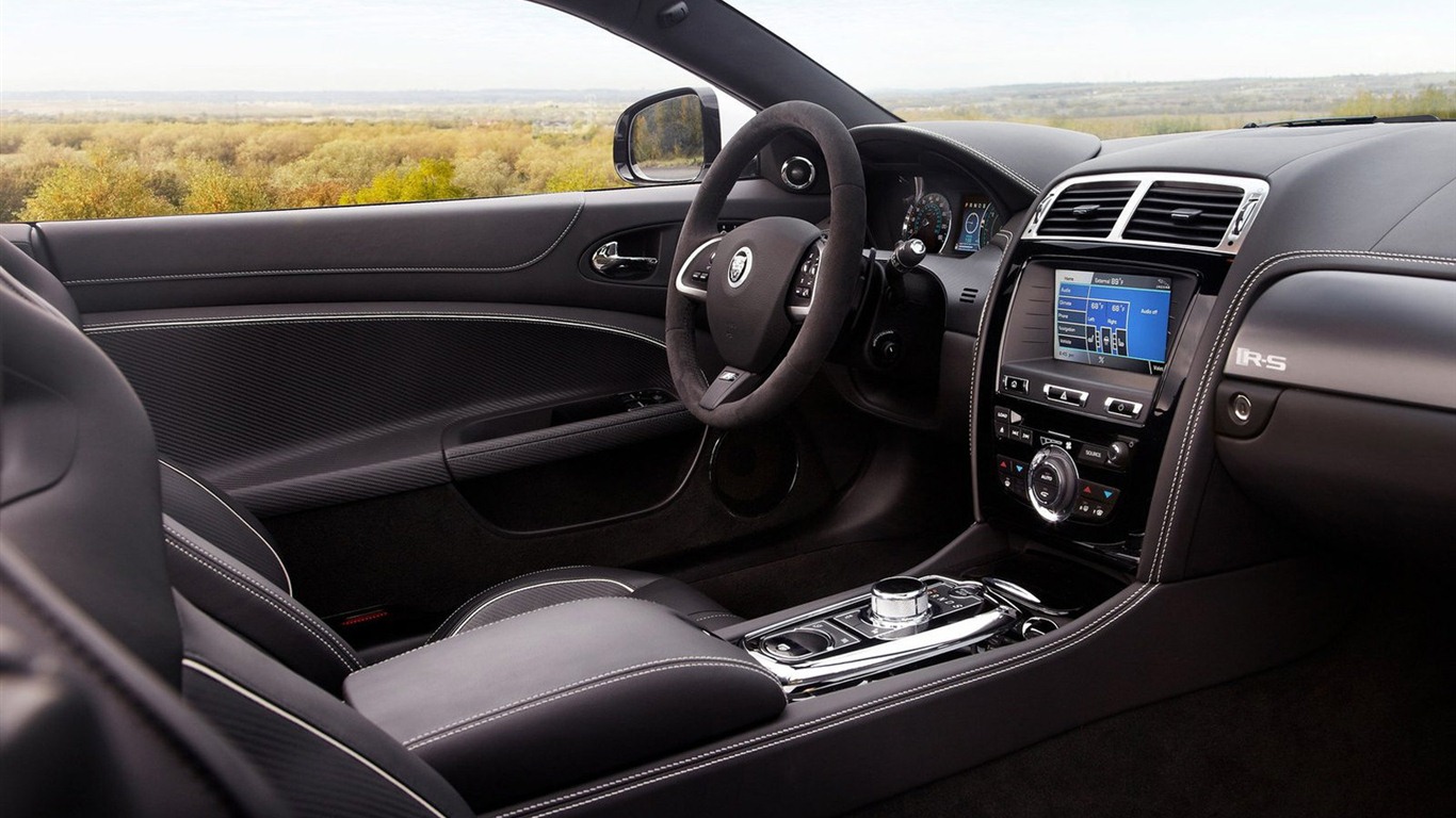 2013 捷豹XK XKR-S Convertible跑車壁紙 #3 - 1366x768
