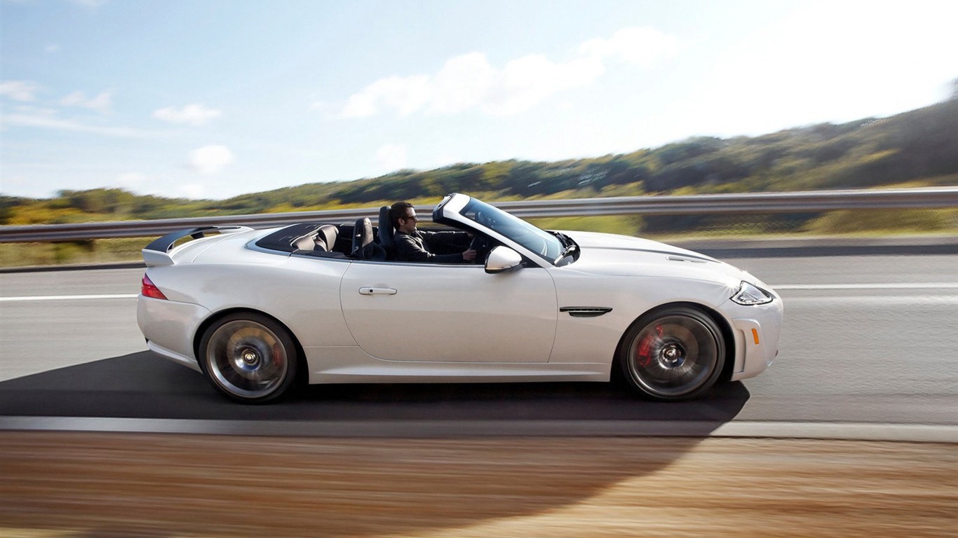 2013 Jaguar XK XKR-S kabriolet auto tapety #7 - 1366x768