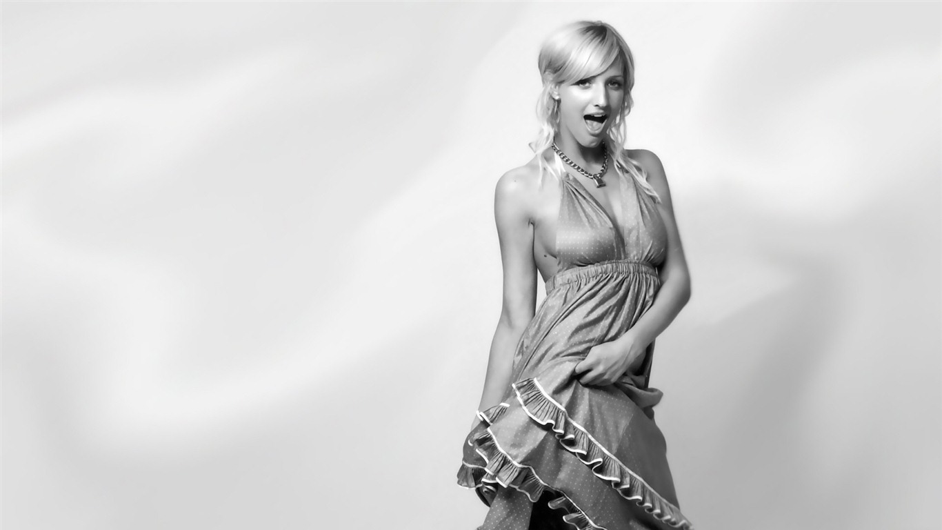 Ashlee Simpson 阿什莉·辛普森 美女壁紙 #25 - 1366x768