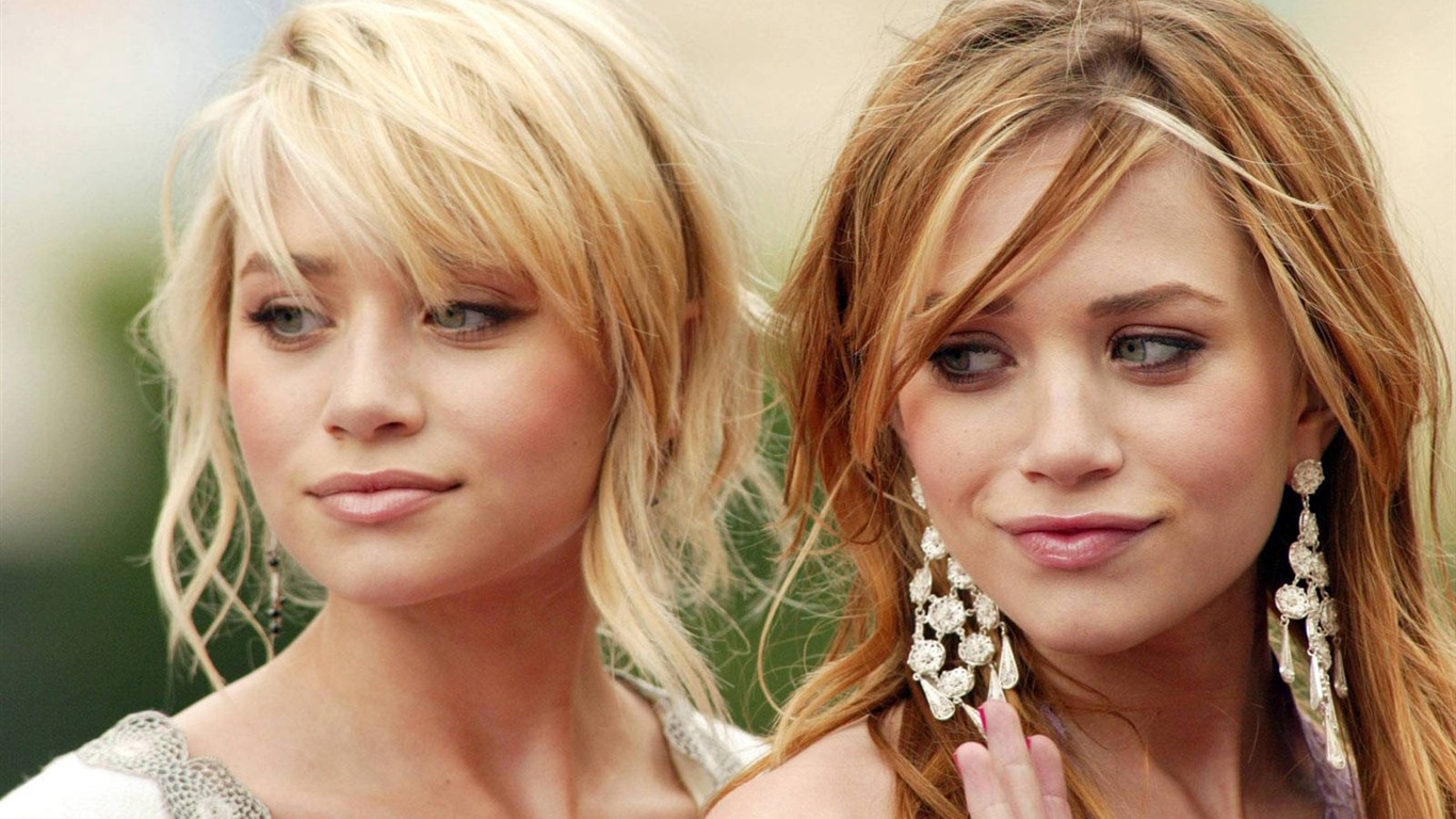 Ashley Olsen 阿什莉·奧爾森 美女壁紙 #18 - 1366x768