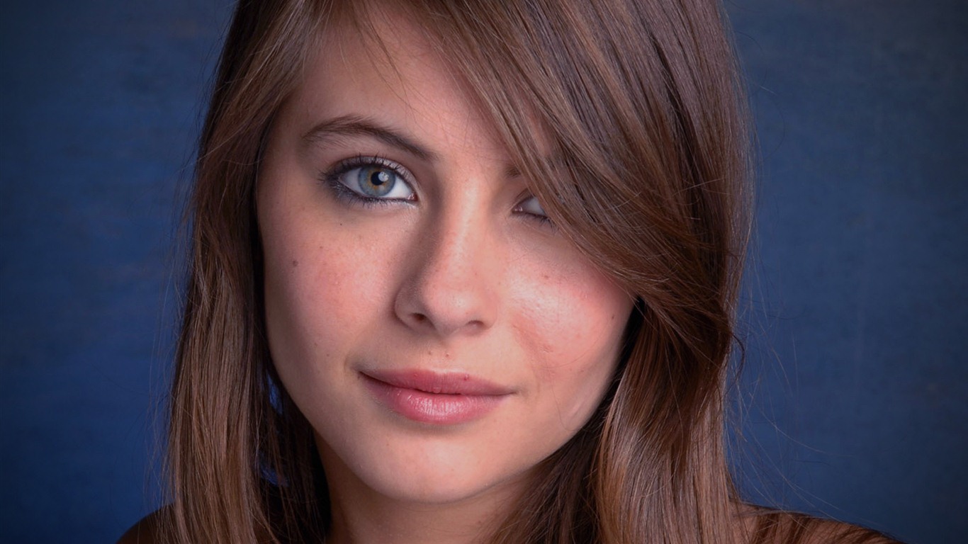 Willa Holland 薇拉·贺兰德 美女壁纸15 - 1366x768