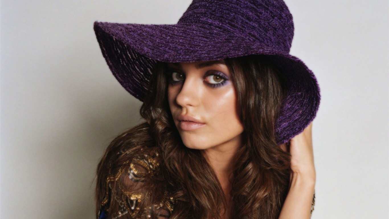 Mila Kunis 米拉·庫妮絲 美女壁紙 #4 - 1366x768