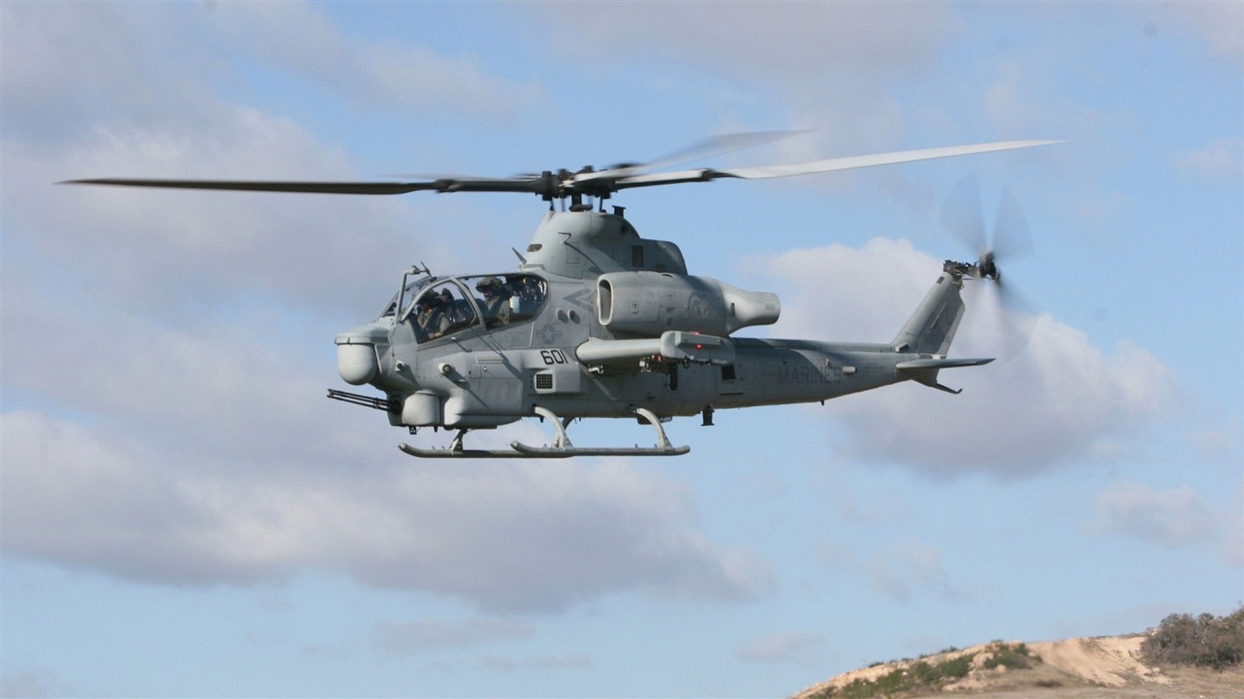 군용 헬리콥터의 HD 월페이퍼 #8 - 1366x768