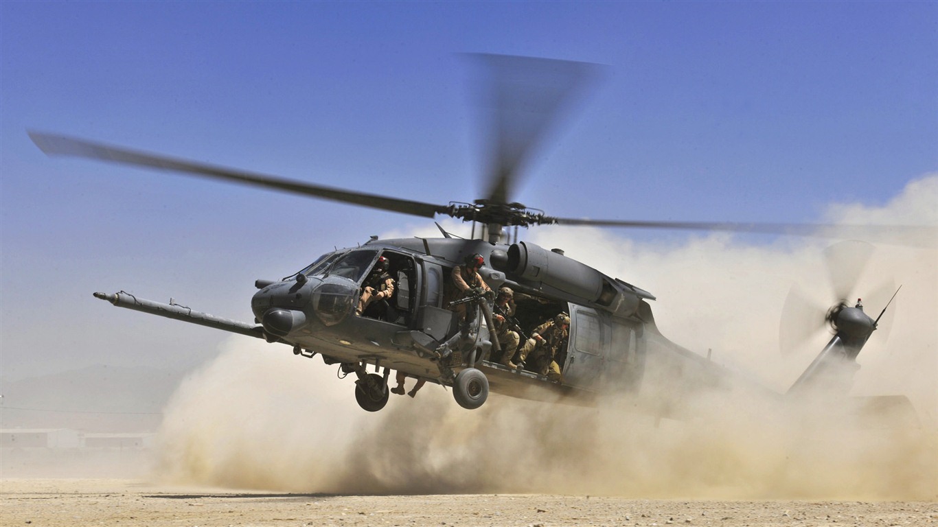 Fonds d'écran HD hélicoptères militaires #18 - 1366x768