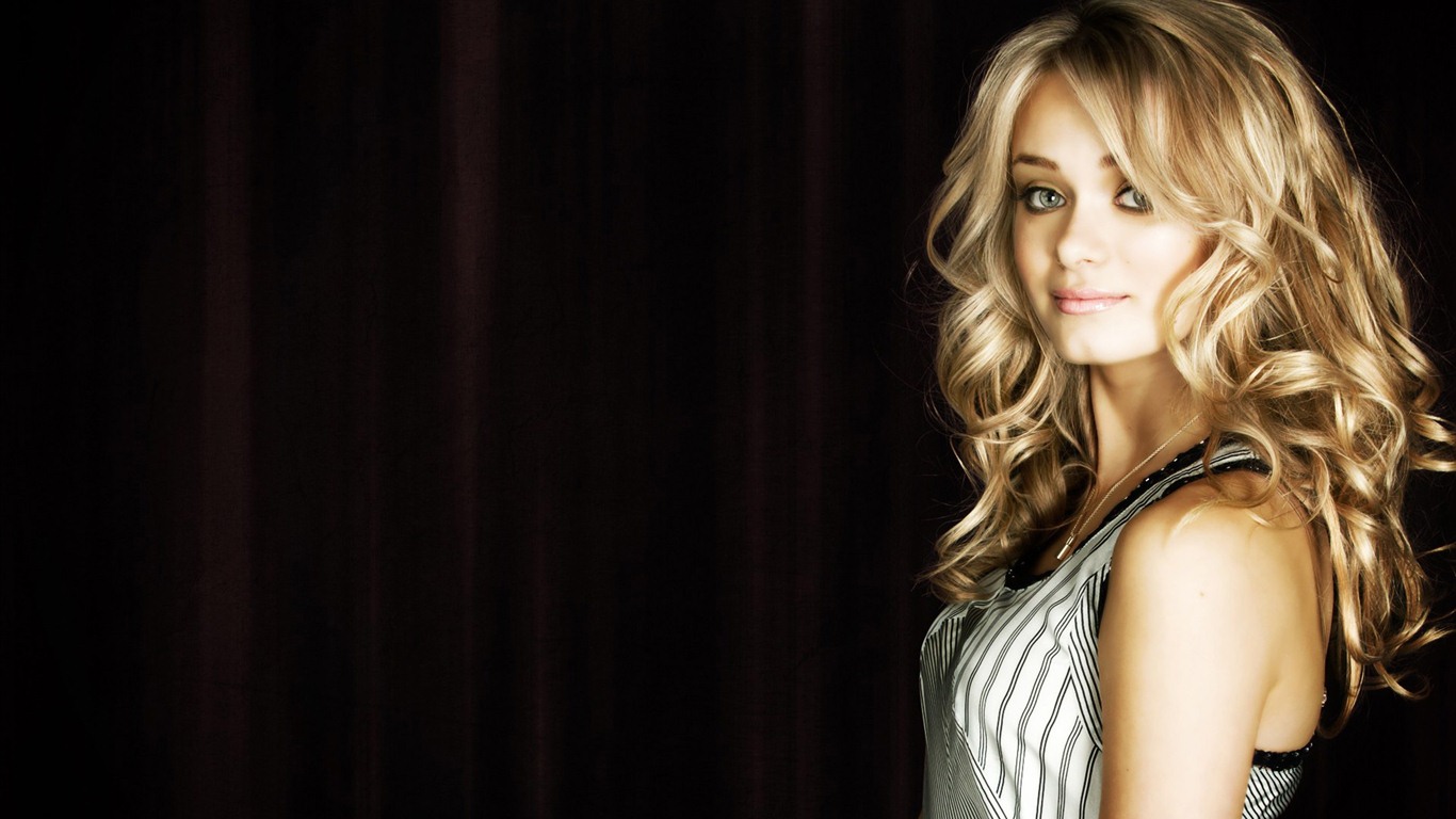 Sara Paxton beautiful wallpapers #15 - 1366x768