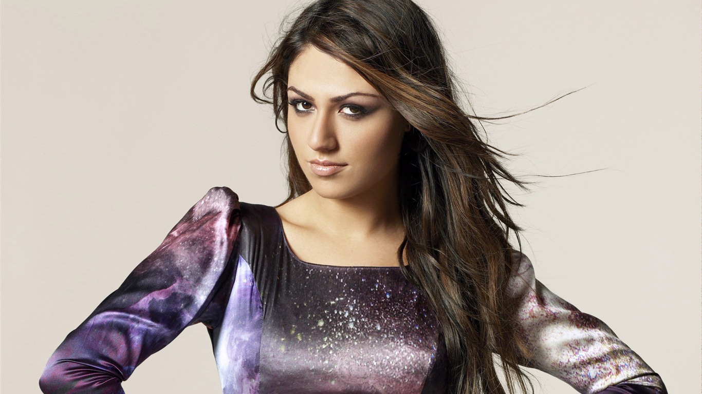 Gabriella Cilmi 嘉貝拉·希米 美女壁紙 #4 - 1366x768