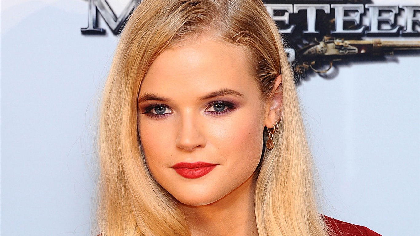 Gabriella Wilde 加布瑞拉·王爾德 美女壁紙 #5 - 1366x768