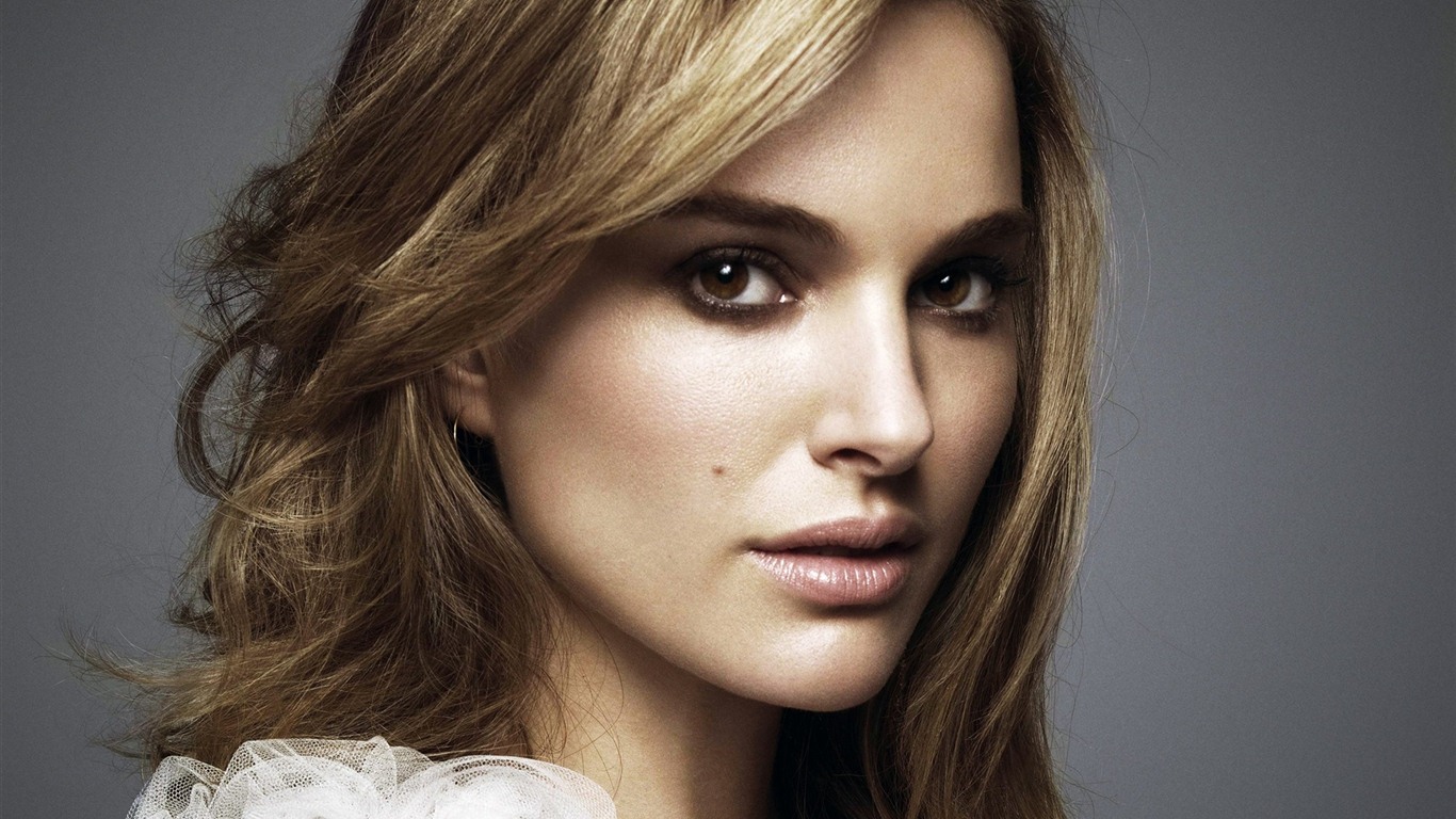 Natalie Portman 娜塔麗·波特曼 美女壁紙 #1 - 1366x768