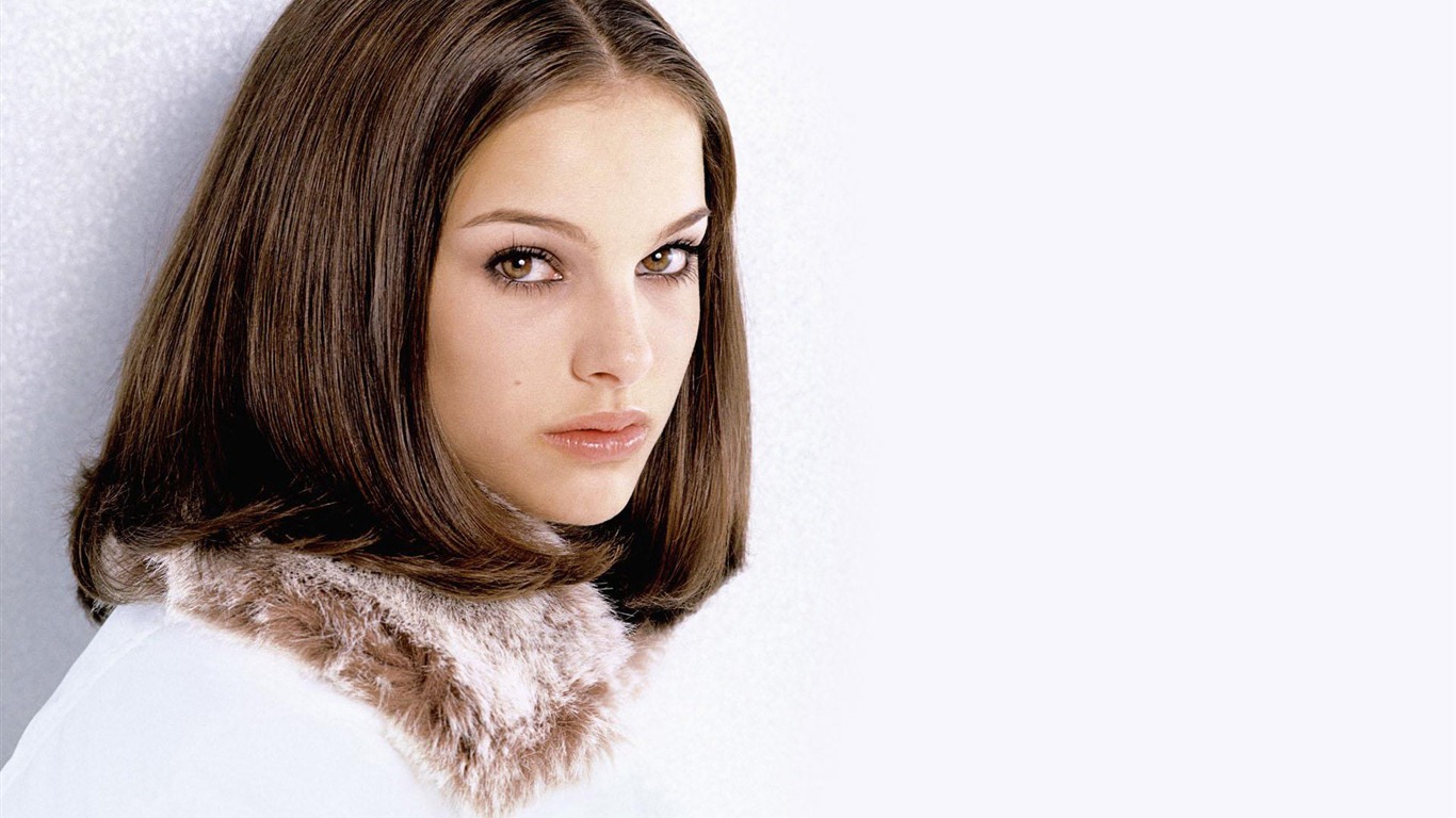 Natalie Portman 娜塔丽·波特曼 美女壁纸19 - 1366x768