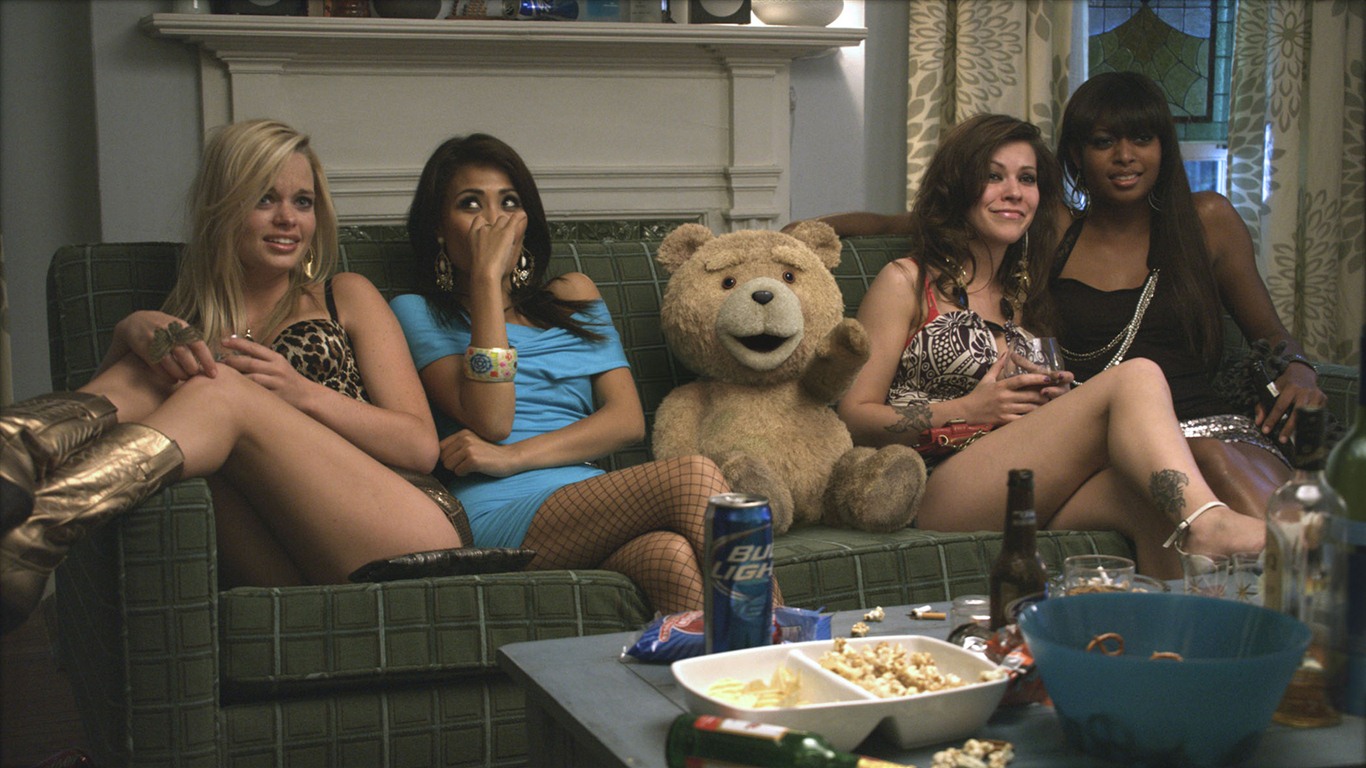 Ted 2012 泰迪熊2012 高清壁纸6 - 1366x768