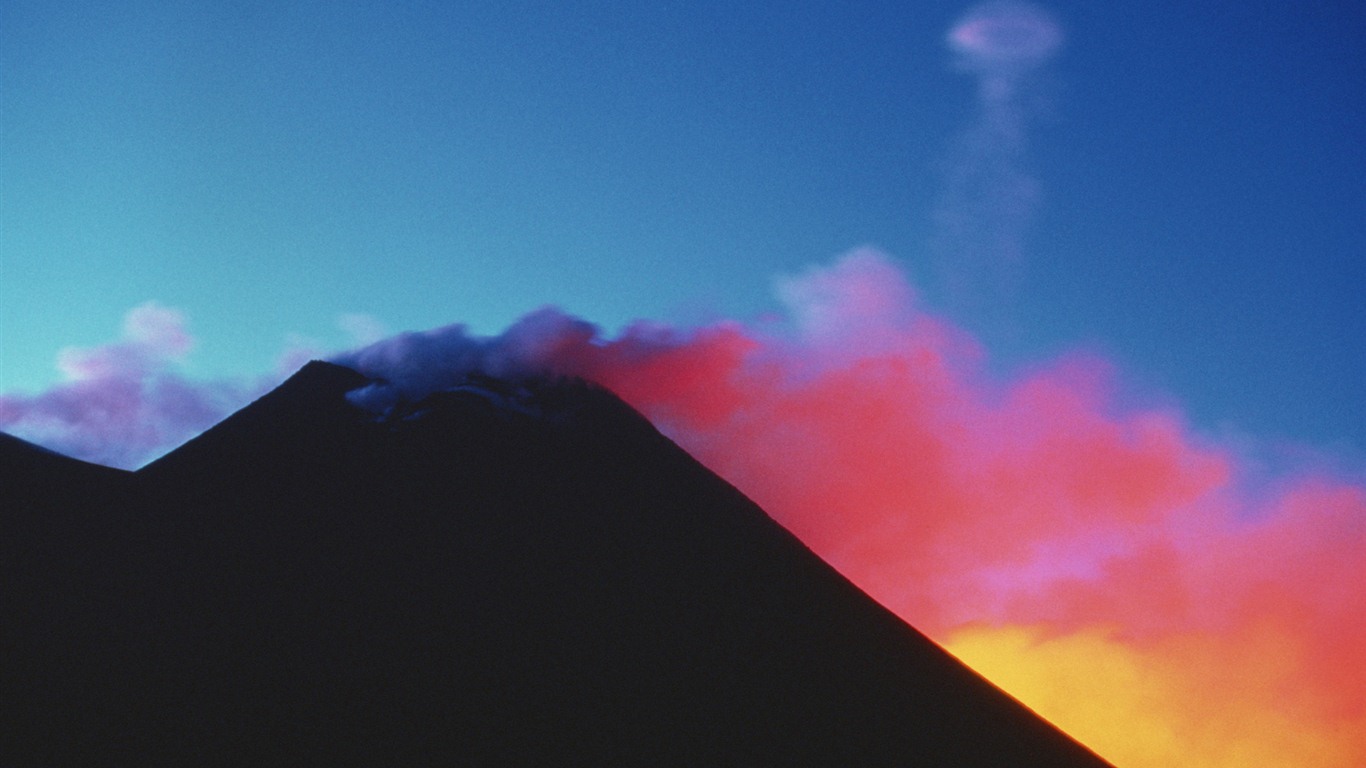 壮大な風景の壁紙の火山噴火 #14 - 1366x768