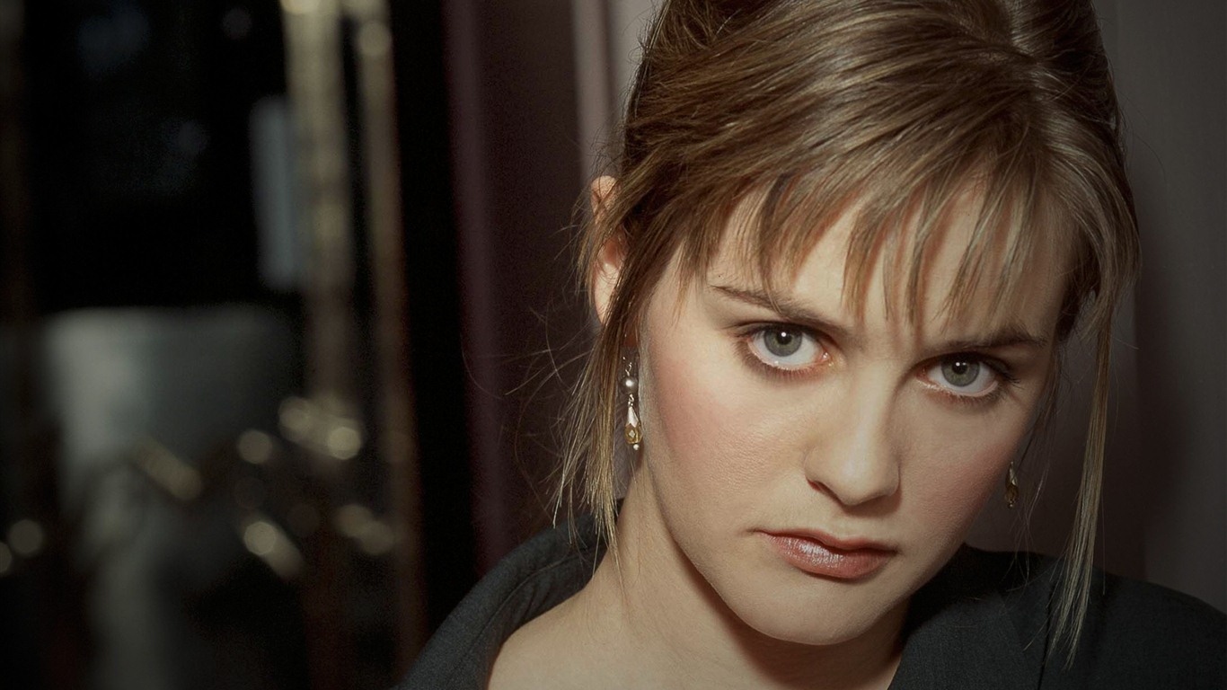 Alicia Silverstone 艾麗西亞·希爾維斯通 美女壁紙 #22 - 1366x768