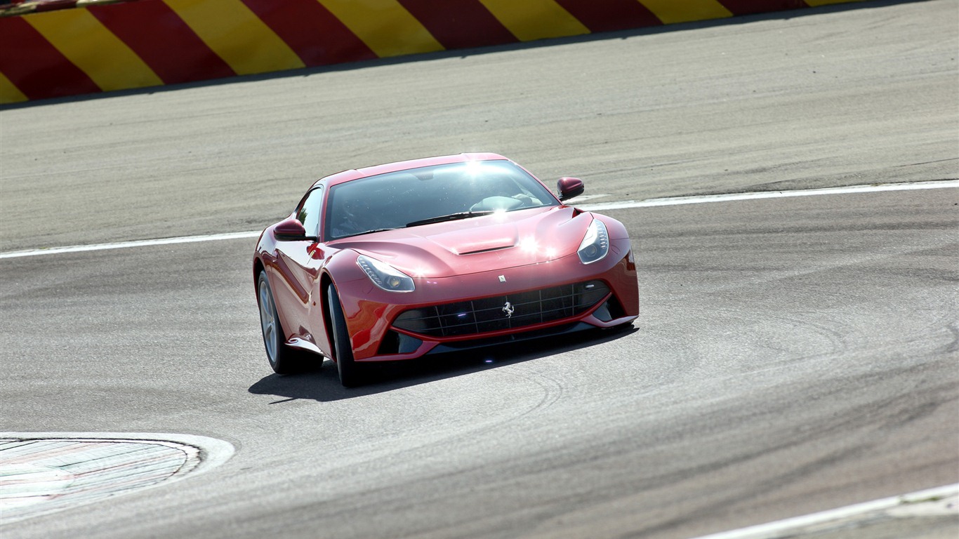 2012 페라리 F12 Berlinetta HD 배경 화면 #14 - 1366x768