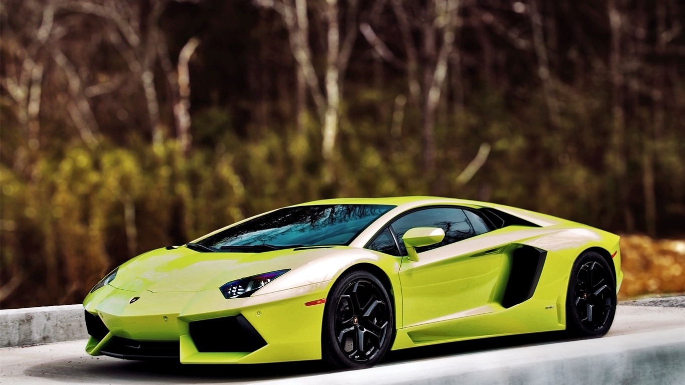 2012ランボルギーニAventador LP700-4 HDの壁紙 #33 - 1366x768