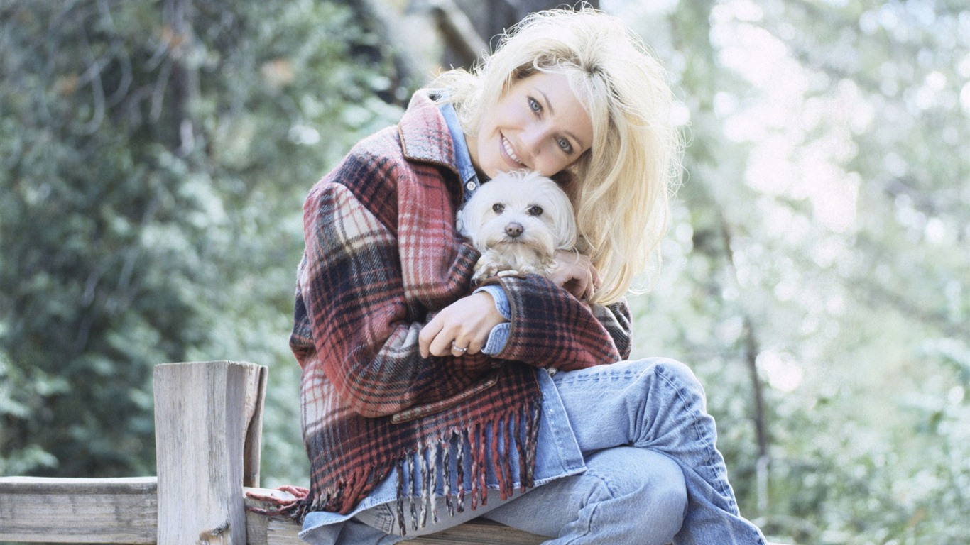 Heather Locklear krásné Tapety na plochu #16 - 1366x768