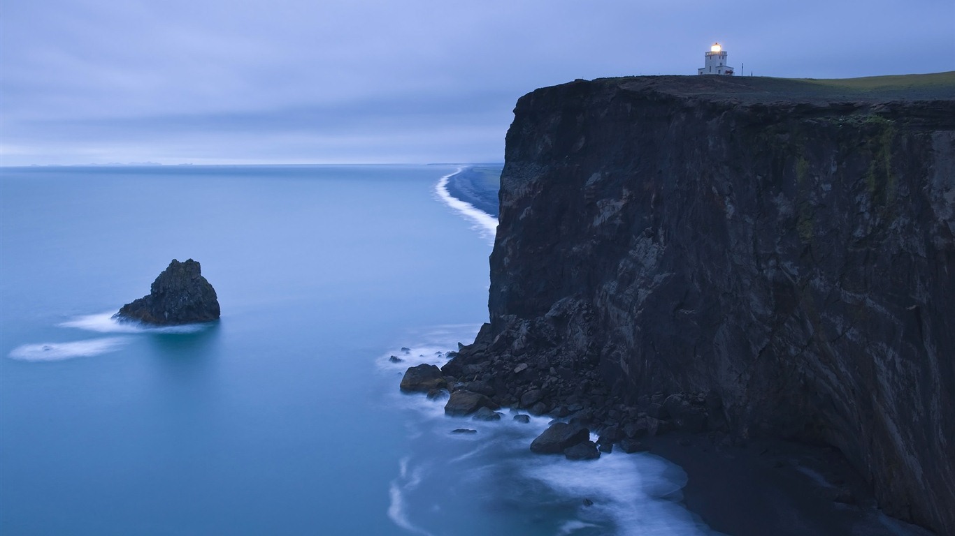 Windows 7 Wallpapers: Lighthouses #5 - 1366x768