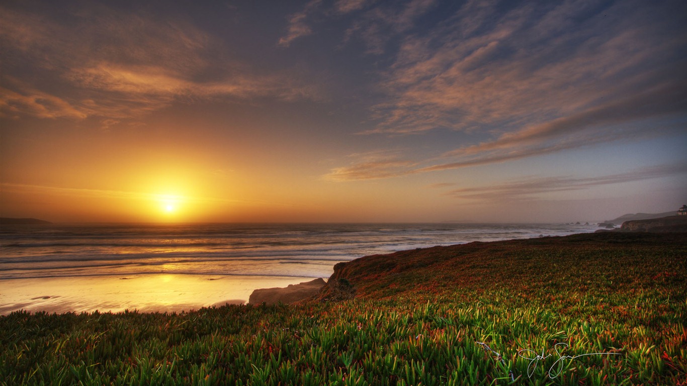 Windows 7 Wallpapers: Sunset Sunrise Beach #11 - 1366x768