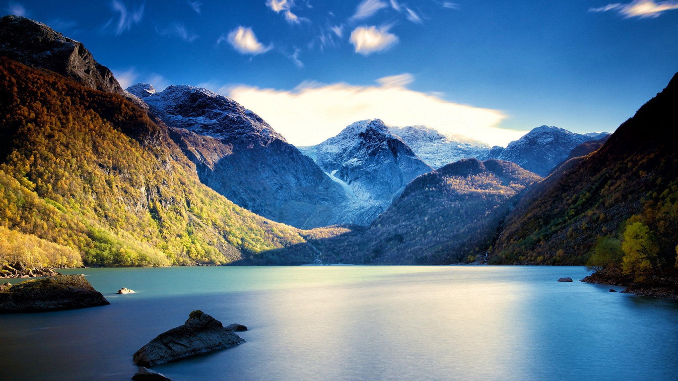 Lakes, sea, trees, forests, mountains, beautiful scenery wallpaper #2 - 1366x768