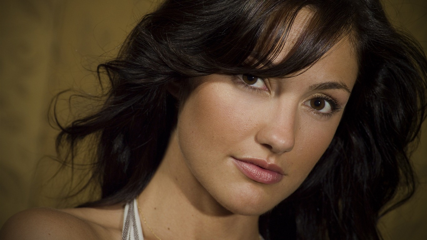 Minka Kelly 敏卡·凱利 美女壁紙 #5 - 1366x768