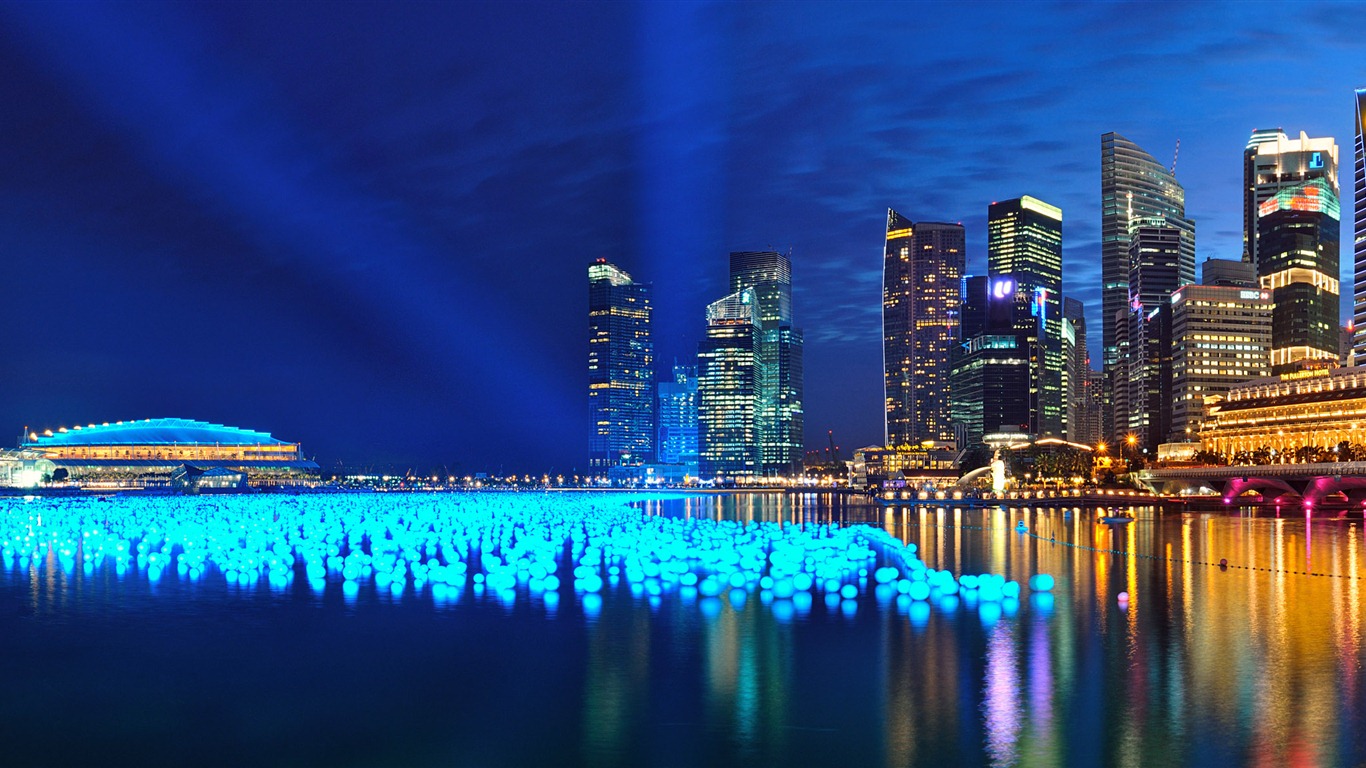 Windows 8 official panoramic wallpaper, cityscapes, Bridge, Horizon #9 - 1366x768