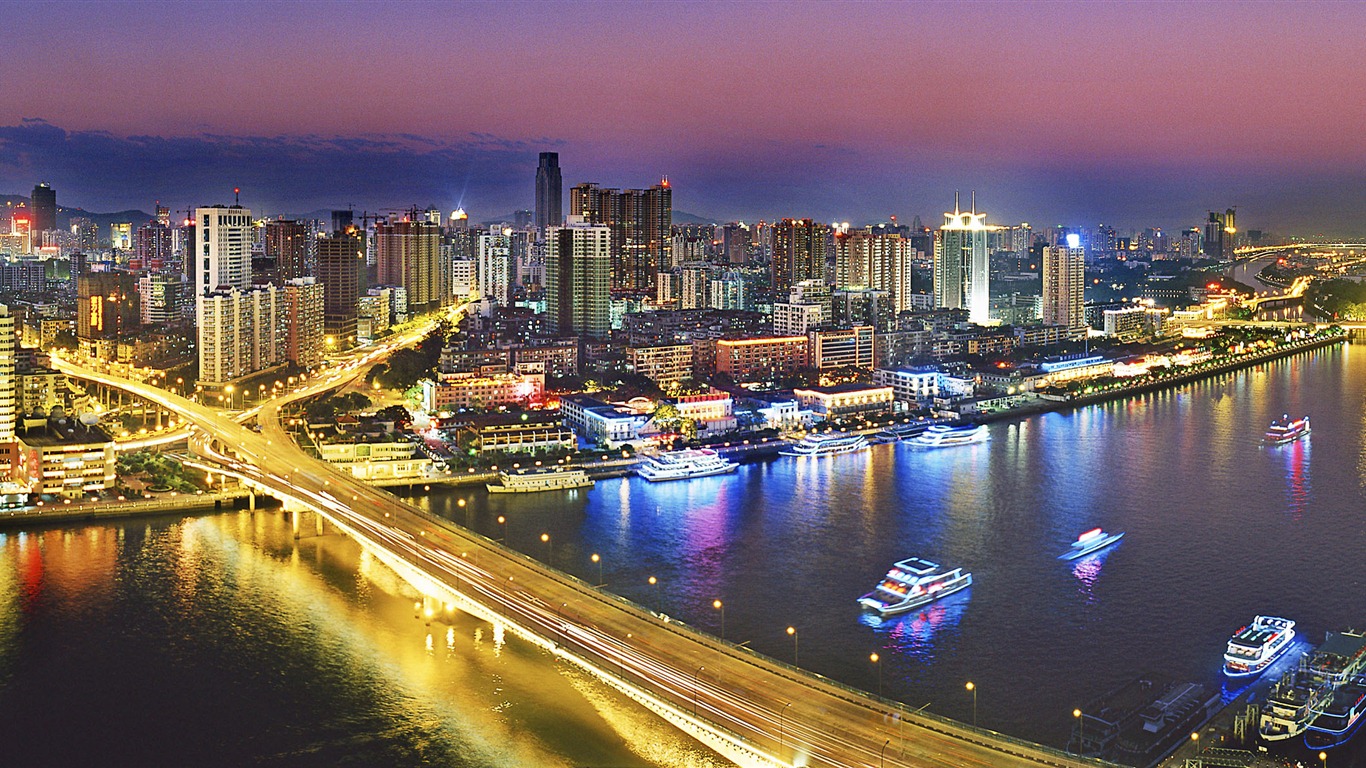 Windows 8 官方全景主題壁紙，城市風光，大橋，地平線 #14 - 1366x768
