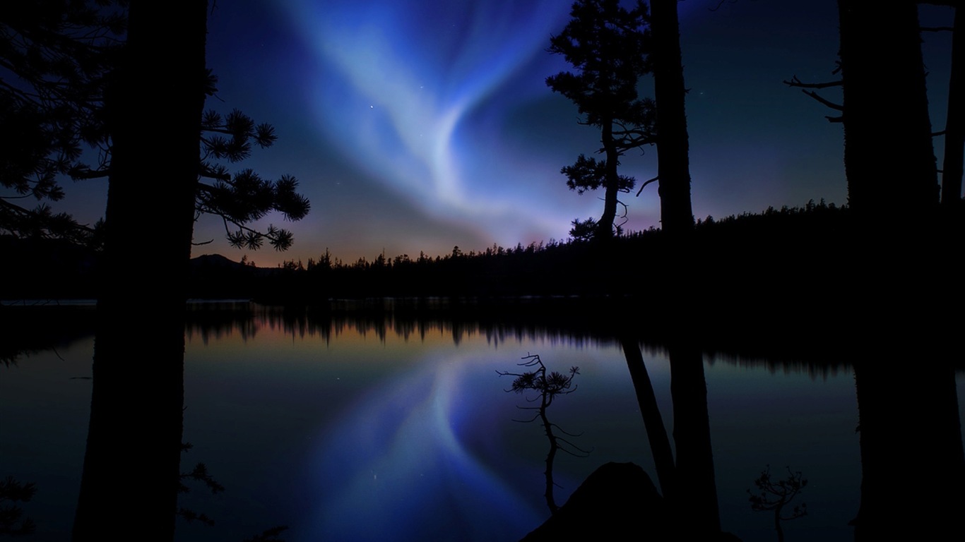 Přírodní divy Northern Lights HD Wallpaper (1) #11 - 1366x768