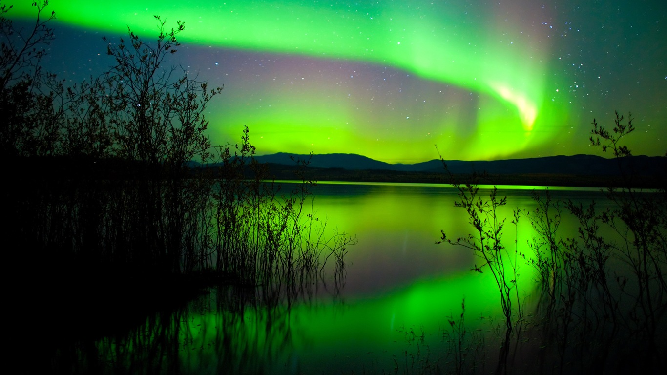 Naturwunder der Northern Lights HD Wallpaper (2) #12 - 1366x768