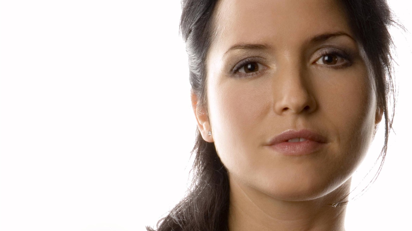 Andrea Corr 安德莉亞·可兒 美女壁紙 #3 - 1366x768