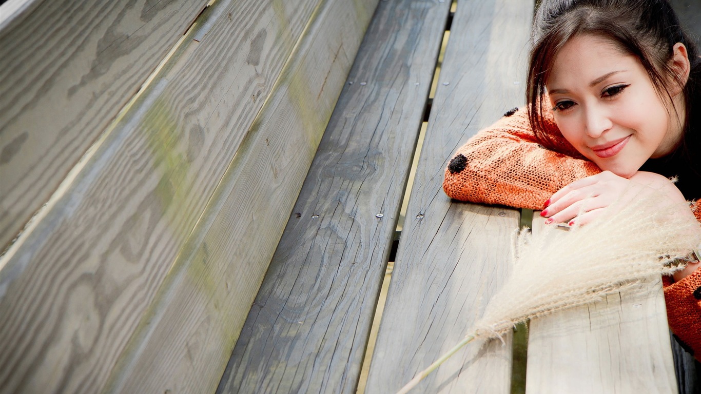 Frais belle fille de l'hiver photographie d'écran HD #12 - 1366x768