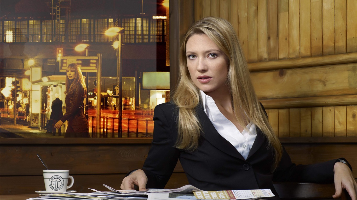 Anna Torv krásné Tapety na plochu #14 - 1366x768