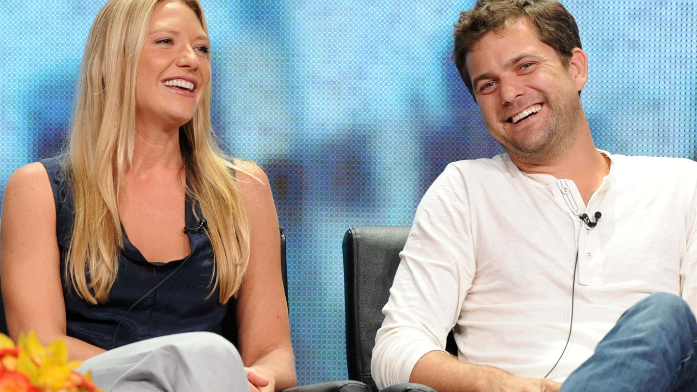 Anna Torv beautiful wallpapers #26 - 1366x768